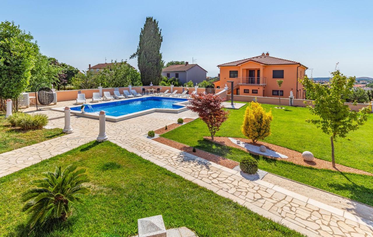 Villa Natalija Medulin Bagian luar foto